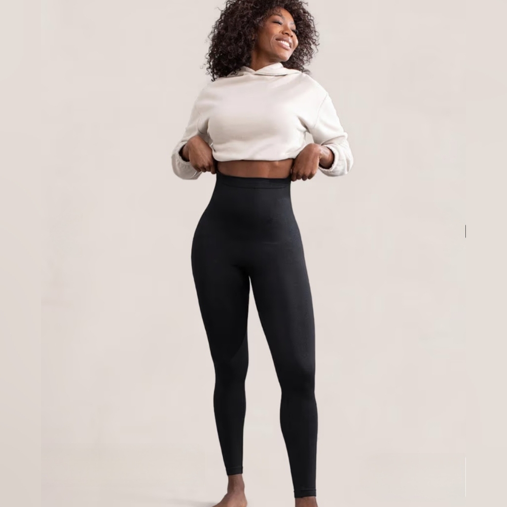 Shapermint High-Waist Leggings in Black